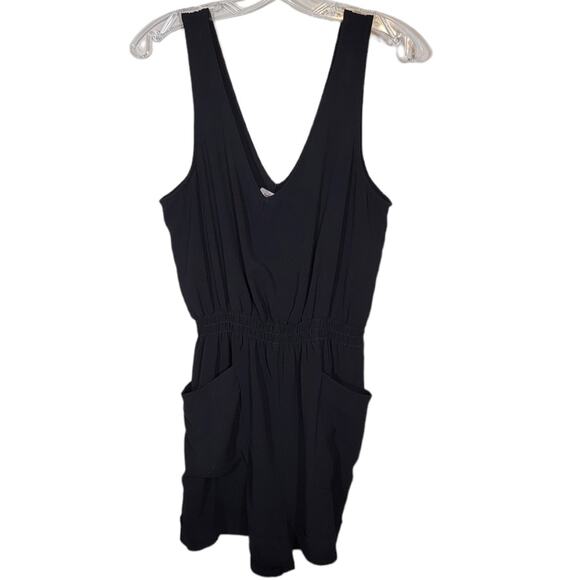 Silence + Noise Crepe Front-Pocket Romper Elastic Waist Lightweight Black Medium - Picture 1 of 6